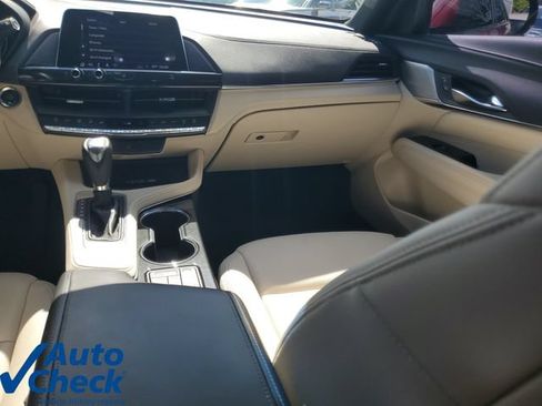 Used 2020 Cadillac CT4 Luxury w/ Sun And Sound Package RWD image 15