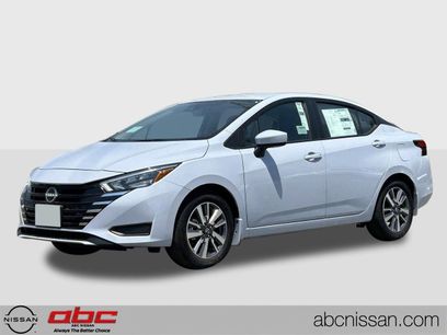 New 2025 Nissan Versa SV w/ Trunk Package