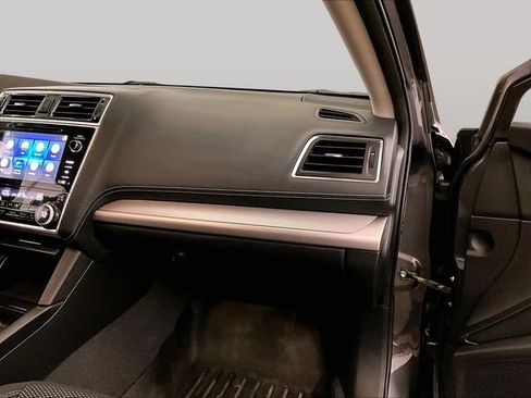 Used 2019 Subaru Outback 2.5i Premium AWD/4WD image 15