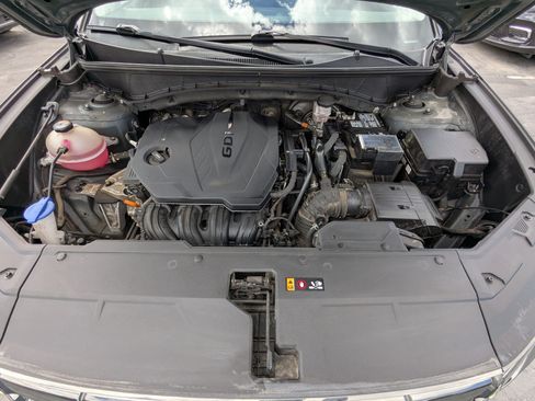 Used 2023 Hyundai Tucson Limited AWD/4WD image 39