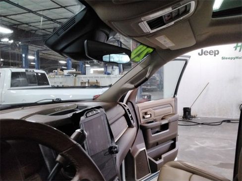 Used 2020 RAM 2500 Limited w/ Safety Group image 25