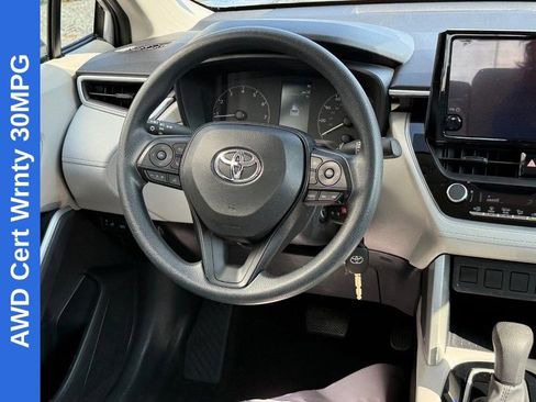 Used 2023 Toyota Corolla Cross L AWD/4WD image 14