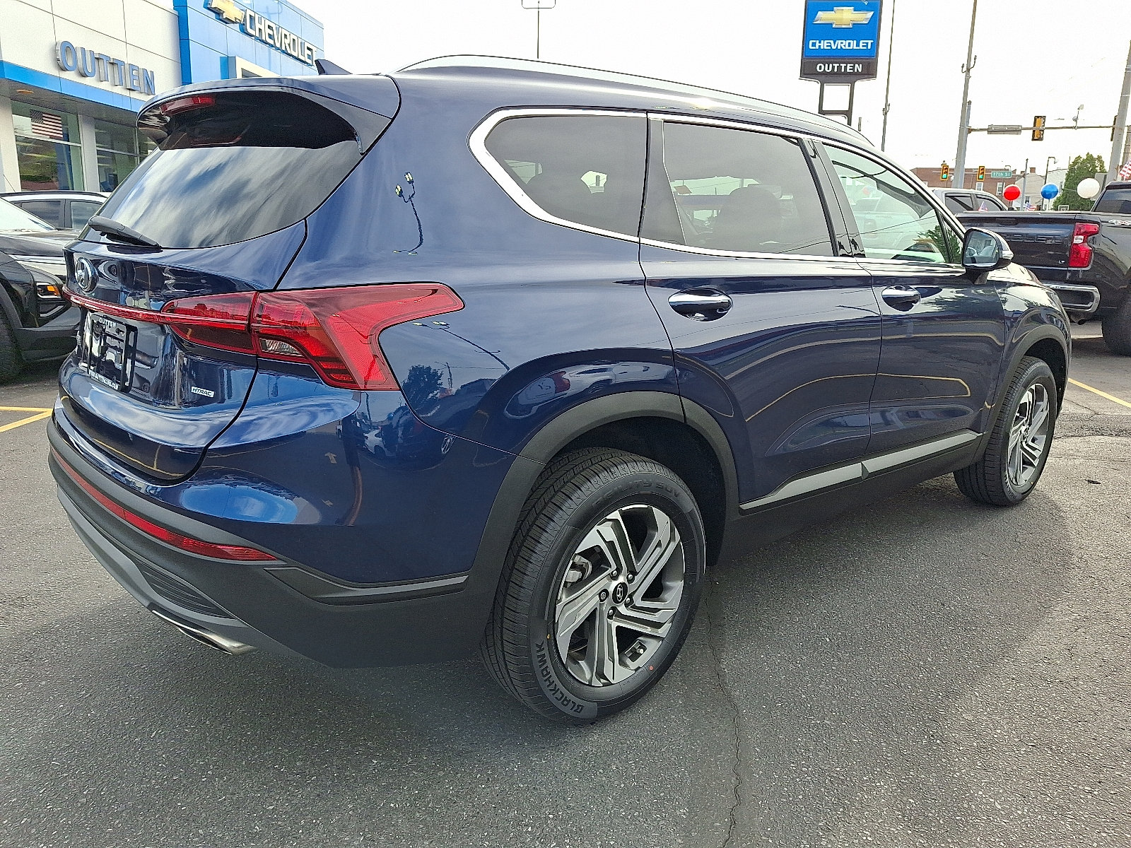 Used 2023 Hyundai Santa Fe SEL AWD/4WD image 5