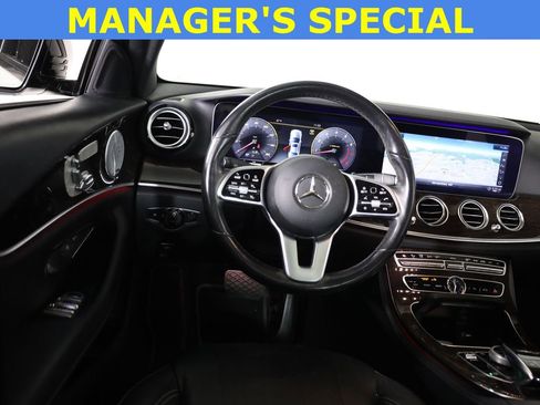 Certified 2019 Mercedes-Benz E 300 4MATIC image 34