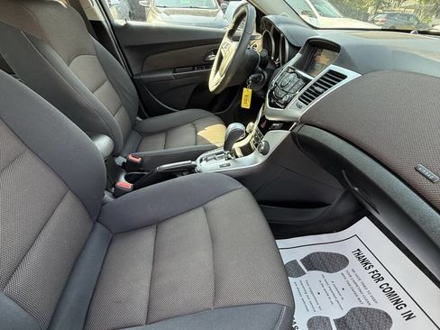 Used 2016 Chevrolet Cruze Eco image 21