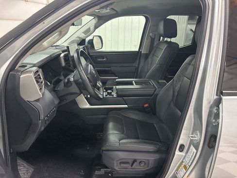 Used 2022 Toyota Tundra Limited AWD/4WD image 10