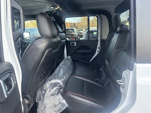 Used 2023 Jeep Gladiator Rubicon w/ LED Lighting Group image 14