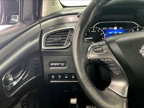 Used 2024 Nissan Murano SL image 11
