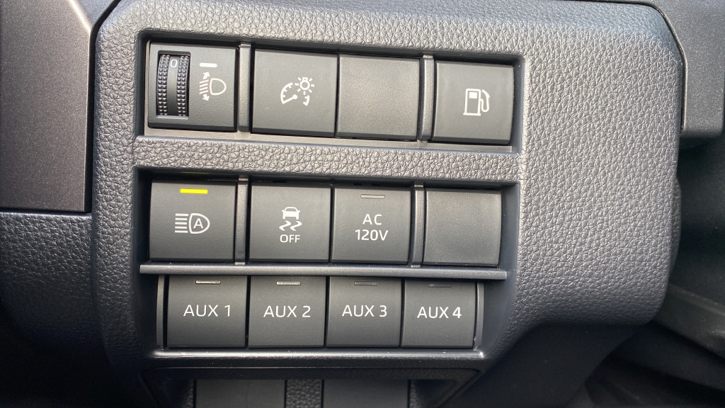 Used 2025 Toyota 4Runner TRD Off-Road AWD/4WD image 35