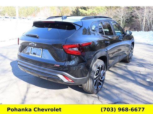 New 2026 Chevrolet Trax RS w/ Sunroof Package image 7