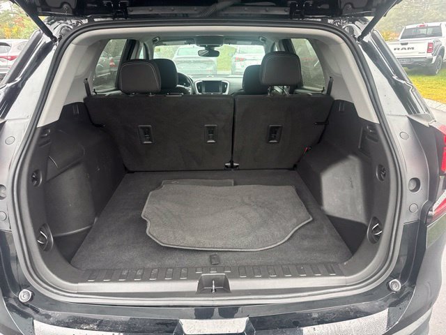 Used 2022 GMC Terrain SLE AWD/4WD image 13