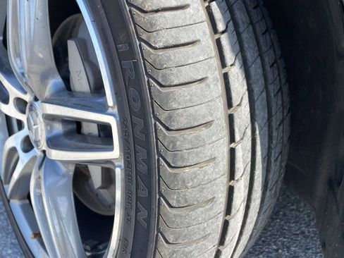 Used 2017 Mercedes-Benz E 300 image 23