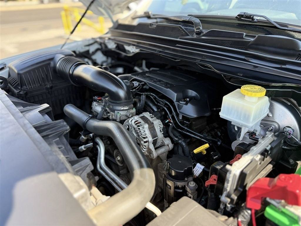 Used 2019 RAM 1500 Sport w/ Level 2 Equipment Group AWD/4WD image 33