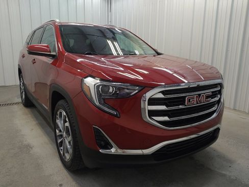 Used 2020 GMC Terrain SLT w/ Preferred Package FWD image 13