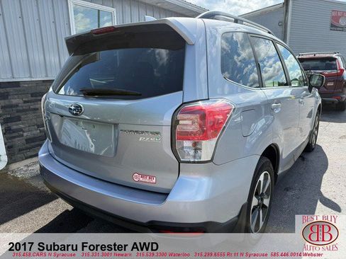Used 2017 Subaru Forester 2.5i Limited AWD/4WD image 7
