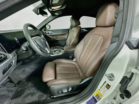 Certified 2024 BMW i4 eDrive35 w/ Premium Package RWD image 21