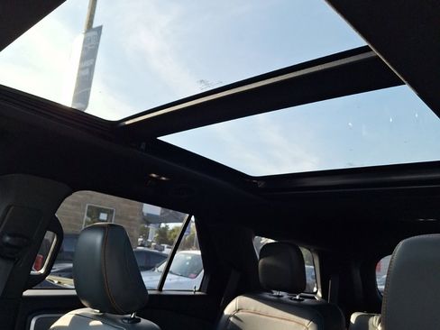 Used 2022 Ford Explorer Timberline w/ Timberline Technology Package image 12