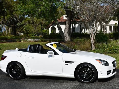 Used 2015 Mercedes-Benz SLK 350 2 Door Roadster SLK 350 W/Carb image 8