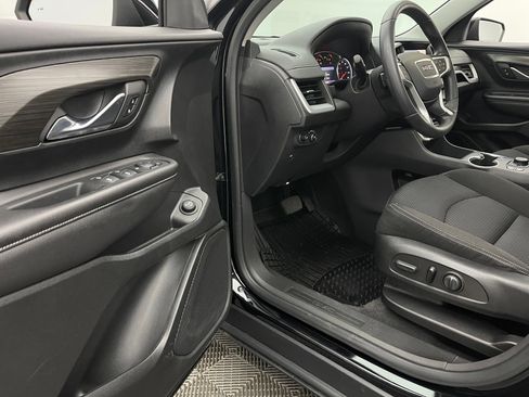 Used 2022 GMC Terrain SLE w/ Driver Convenience Package FWD image 16
