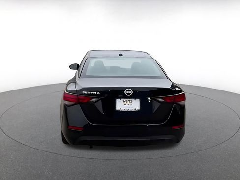 Used 2025 Nissan Sentra SV FWD image 12