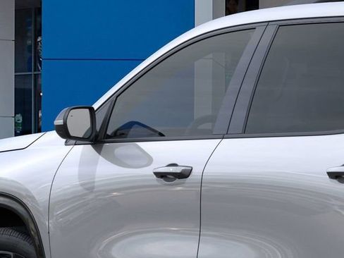 New 2026 Chevrolet Traverse RS image 12