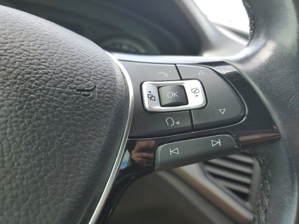 Used 2018 Volkswagen Atlas SE AWD/4WD image 24