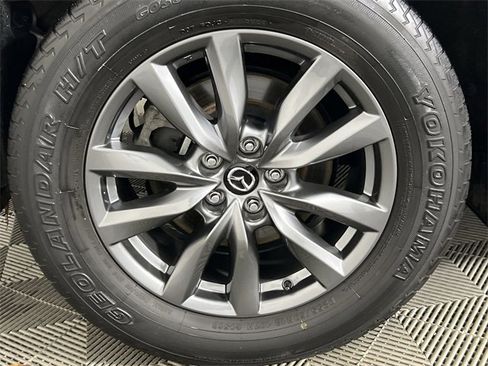 Used 2023 MAZDA CX-9 Touring image 16