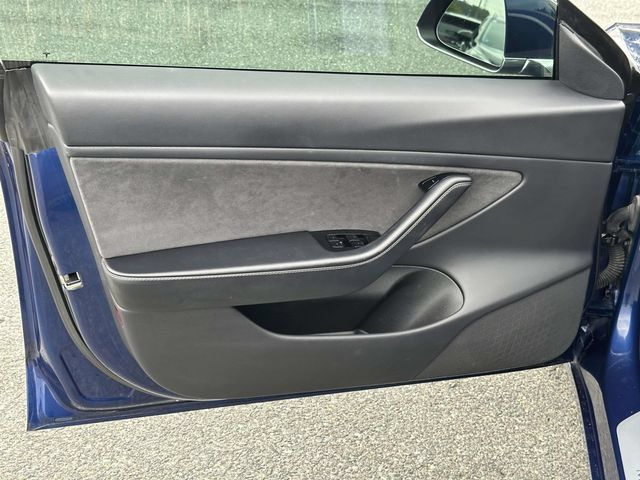 Used 2019 Tesla Model 3 Standard Range Plus RWD image 13