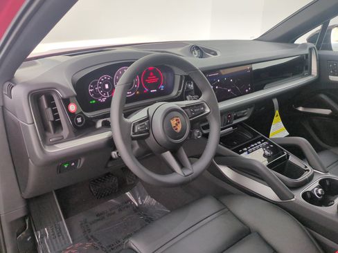 New 2026 Porsche Cayenne Coupe AWD/4WD image 4