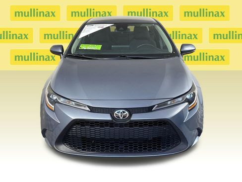 Used 2022 Toyota Corolla LE FWD image 14