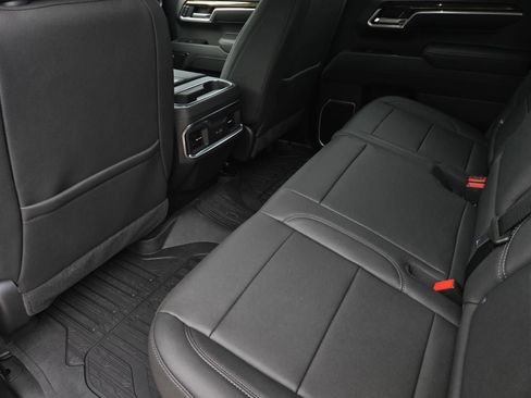 New 2026 GMC Sierra 1500 Elevation w/ Elevation Premium Package AWD/4WD image 6