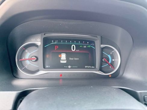 Used 2019 Honda Pilot Touring image 11