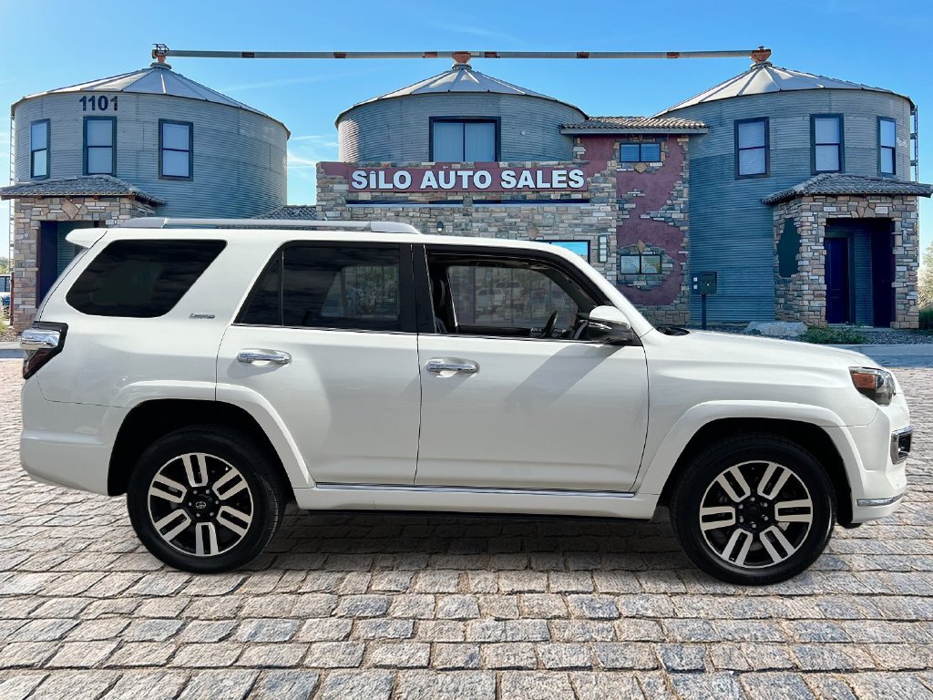 Used 2023 Toyota 4Runner Limited AWD/4WD image 6