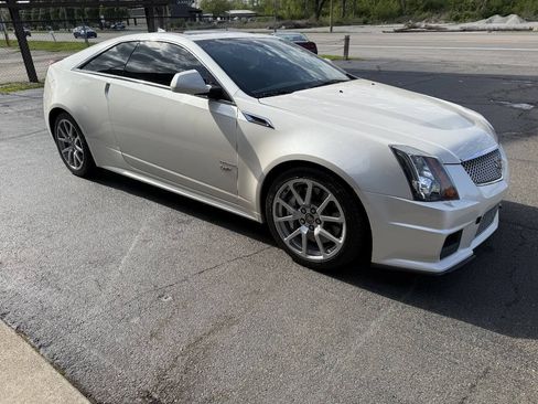 Used 2012 Cadillac CTS V RWD image 42