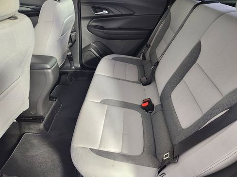 New 2026 Chevrolet TrailBlazer LT w/ LT Cold Weather Package FWD image 32