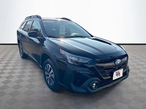 Certified 2024 Subaru Outback Premium image 3