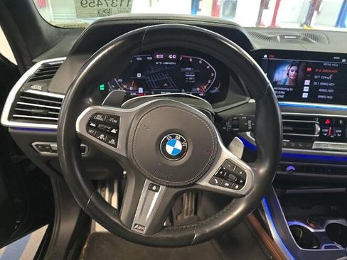 Used 2020 BMW X7 M50i AWD/4WD image 10