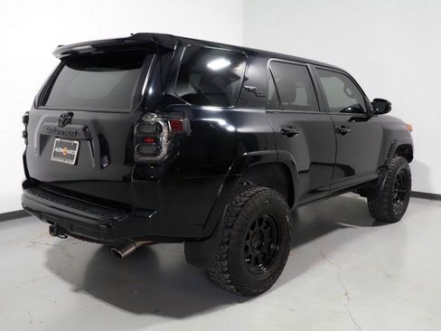 Used 2021 Toyota 4Runner TRD Off-Road Premium w/ Moonroof Package AWD/4WD image 6