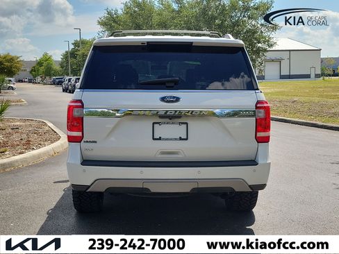 Used 2020 Ford Expedition Max XLT w/ Equipment Group 202A RWD image 5