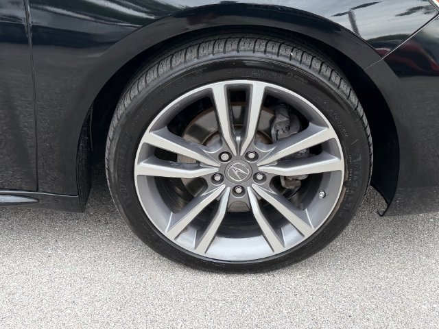 Used 2020 Acura TLX w/ Technology Package FWD image 9