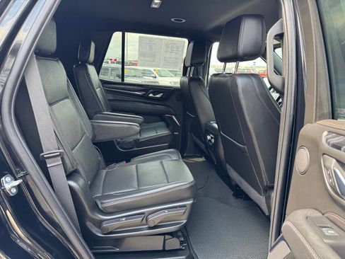 Used 2024 GMC Yukon Denali image 52