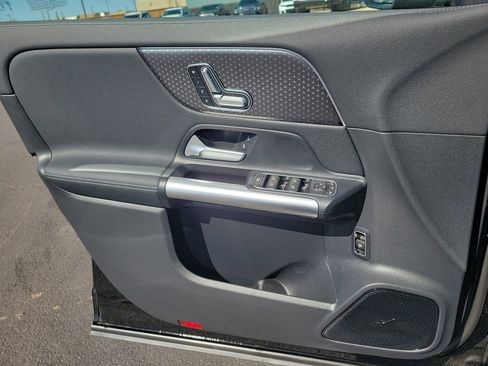 New 2025 Mercedes-Benz GLA 250 image 19