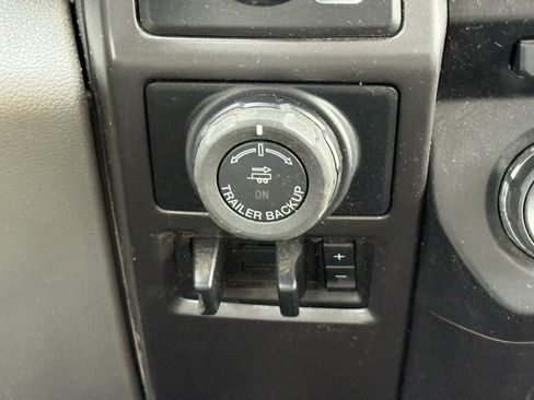 Used 2017 Ford F150 XLT w/ Equipment Group 302A Luxury image 21