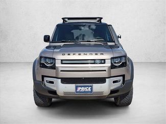 Used 2023 Land Rover Defender 110 SE AWD/4WD video 2