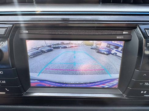 Used 2015 Toyota Corolla S image 18