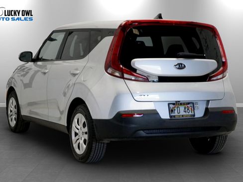 Used 2021 Kia Soul LX FWD image 5
