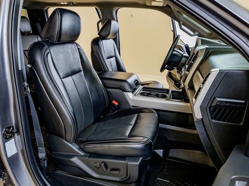 Used 2021 Ford F350 Lariat w/ Lariat Ultimate Package image 31