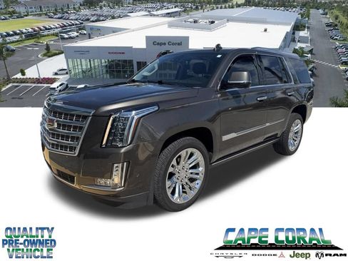 Used 2020 Cadillac Escalade Premium Luxury w/ LPO, Radiant Package RWD image 1