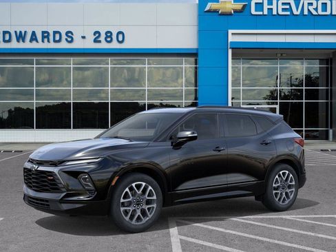 New 2025 Chevrolet Blazer RS w/ Enhanced Convenience Package image 2