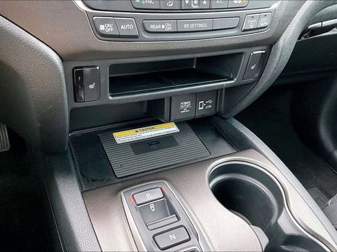 Used 2023 Honda Passport TrailSport image 16
